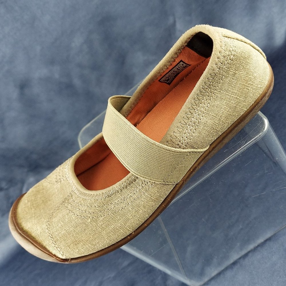 Keen Sierra Tan and Brown Canvas May Jane Elastic Strap 7.5